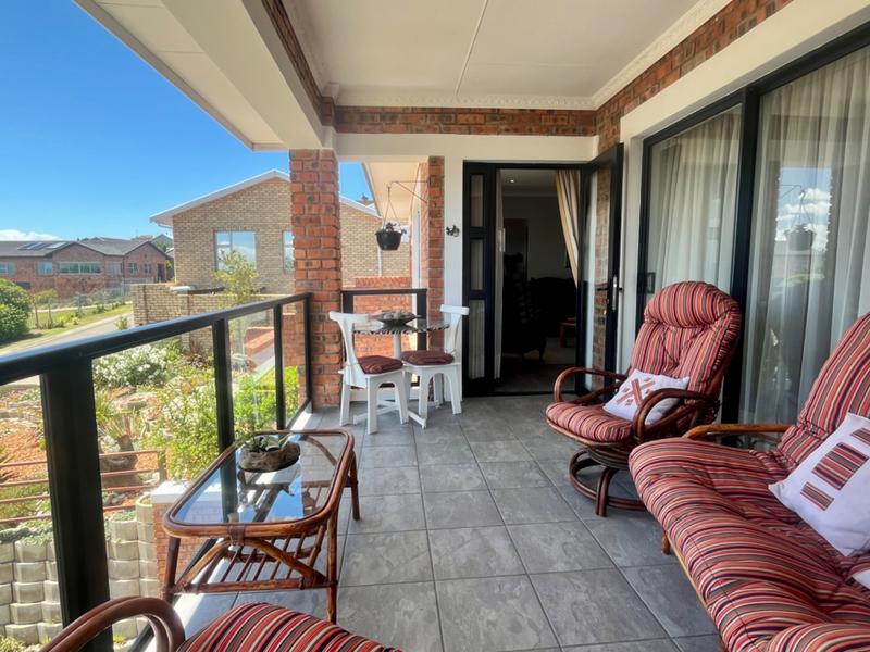 3 Bedroom Property for Sale in Fraaiuitsig Western Cape